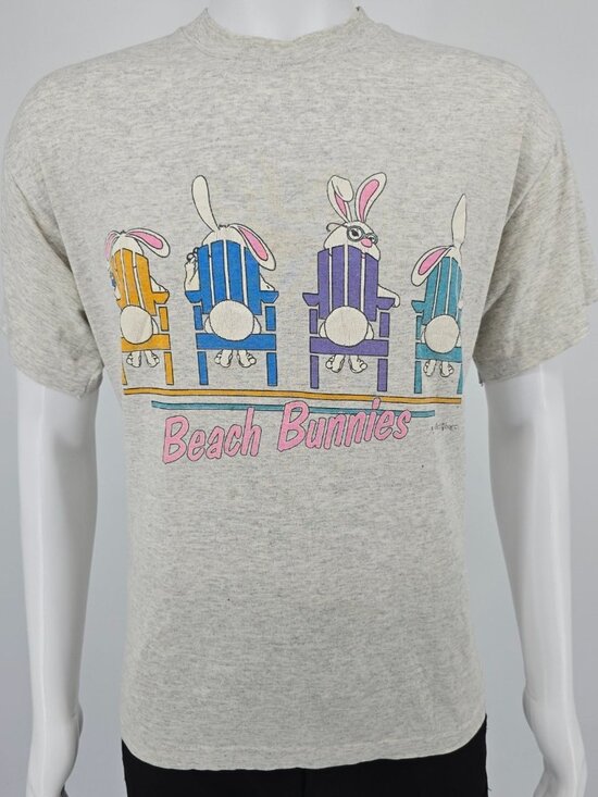 Tee-Jays Other - Vintage 1980s Hef-T by Tee Jays Gray Wild Hare Beach Bunnies T-Shirt (L/XL)